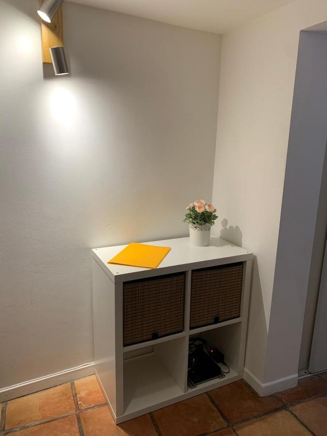 Apartment 33 On The Old Historic Senate Square Ница Екстериор снимка